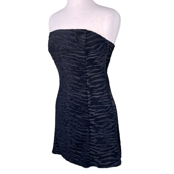 Miscreants Black Velvet Burnout Strapless Mini Dress & Matching Gloves UK14 NWT - Picture 14 of 14